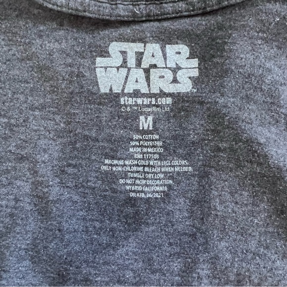 Star Wars boys size Medium gray short sleeve t shirt BB8, Vader, Wookiee, R2-D2 - Picture 4 of 4